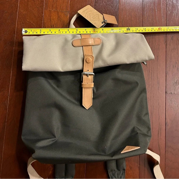 New Laptop Backpack leather trimmed thick canvas water resistance foldable - Picture 3 of 13